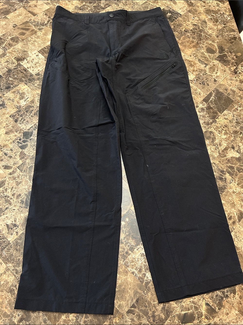 The North Face Men's Black Hiking Straight-Leg Pants size 32